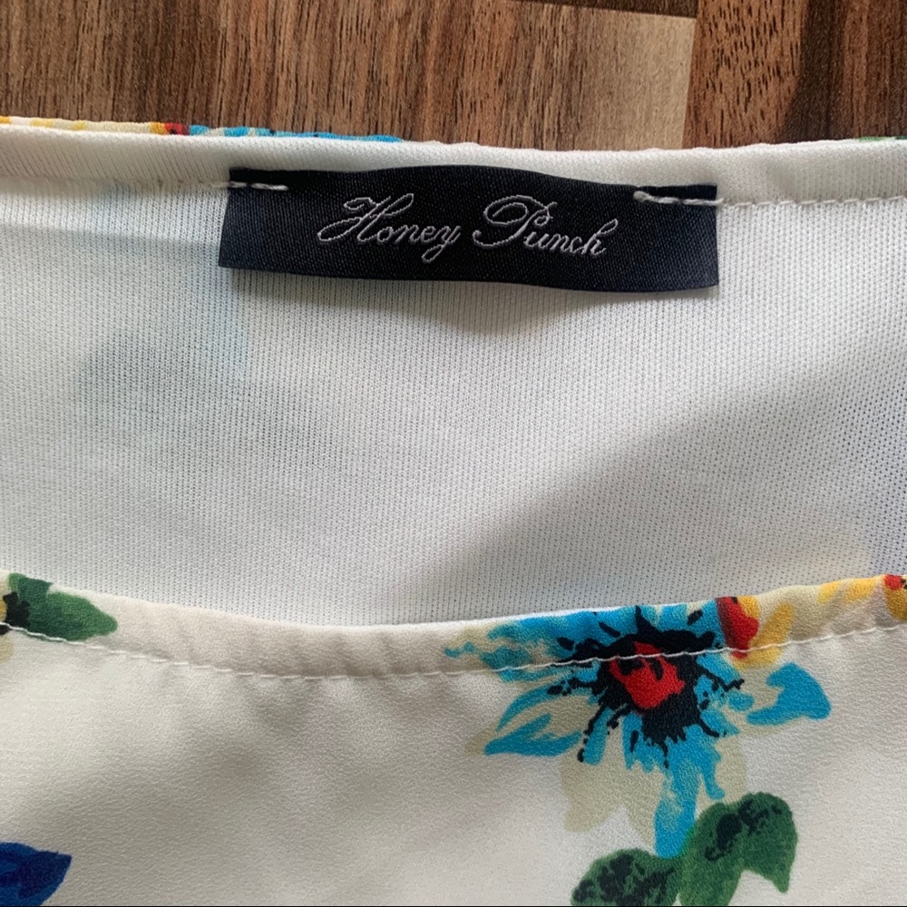 Floral Print Shift Dress - Picture 3 of 5